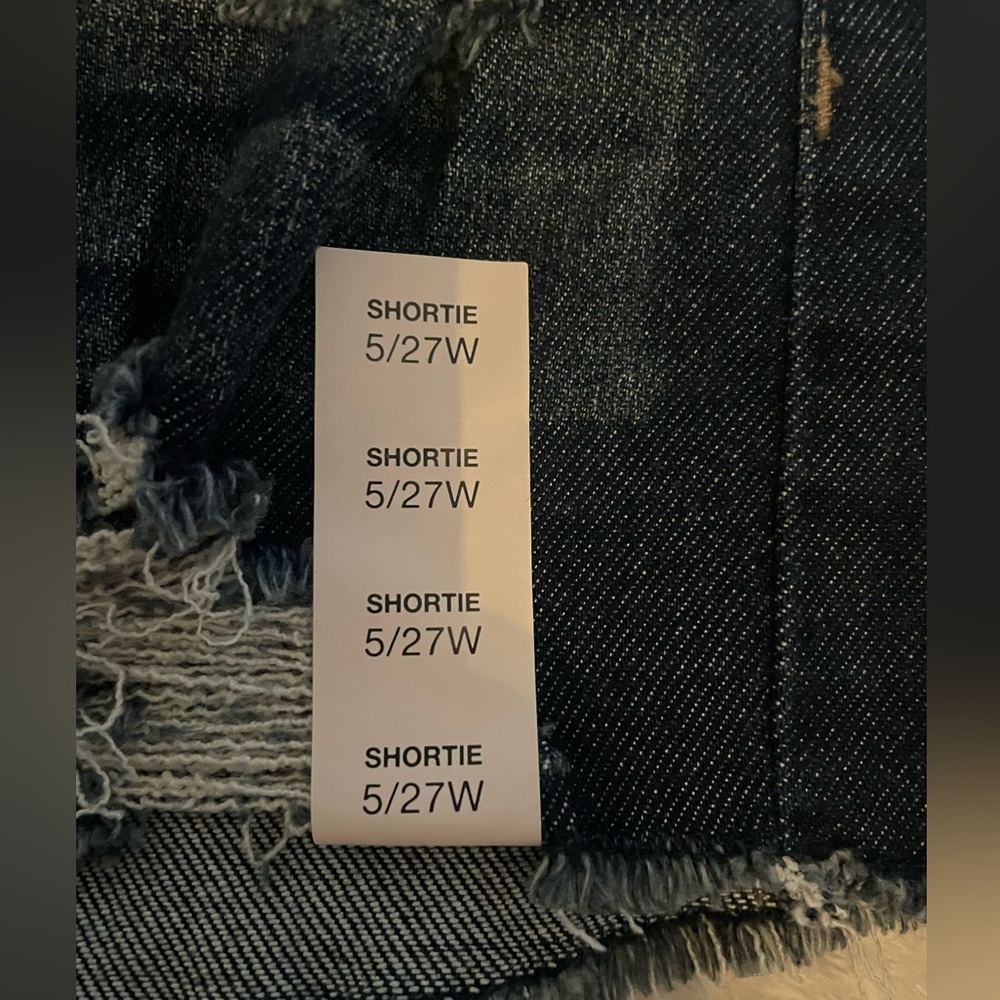 BNWT, SO, shortie distressed shorts, juniors size 5 - Picture 5 of 11